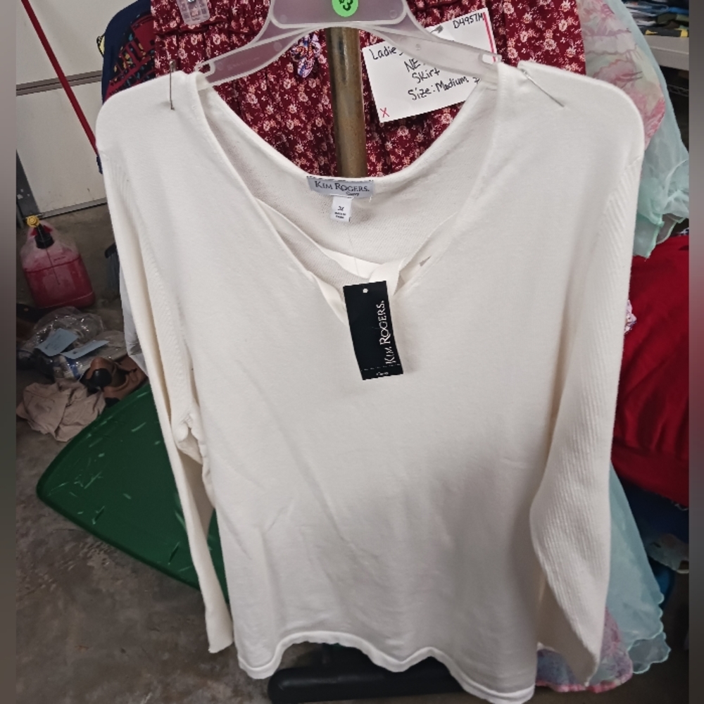 NWT Kim Rogers sweater